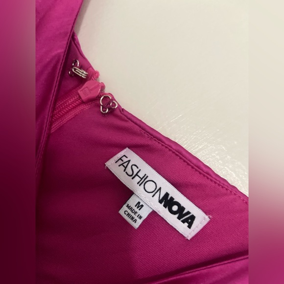 PINK Fashion Nova Girly Dress Silk - Picture 2 of 5